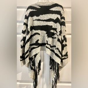 WOMENS NWT KATSUMI BLACK WHITE FRINGED ASYMMETRIC OPEN CARDIGAN SZ M
